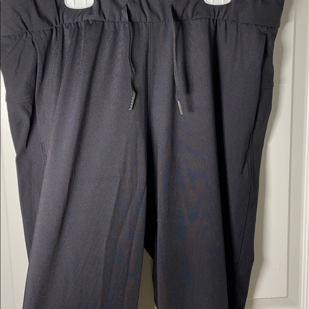 CRZ YOGA women’s studio joggers. Quality lulu look